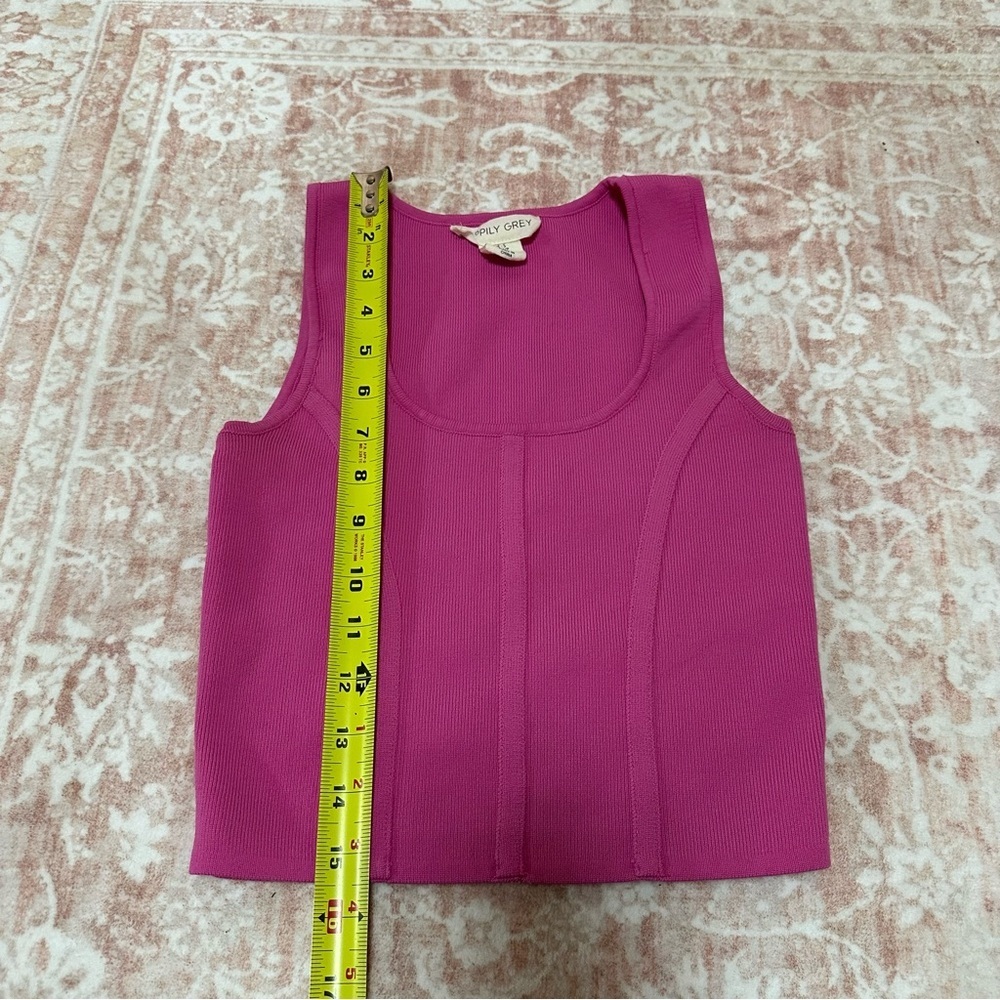 Fitted 💕 Cropped Corset Style Knit Tank Top - Picture 4 of 5